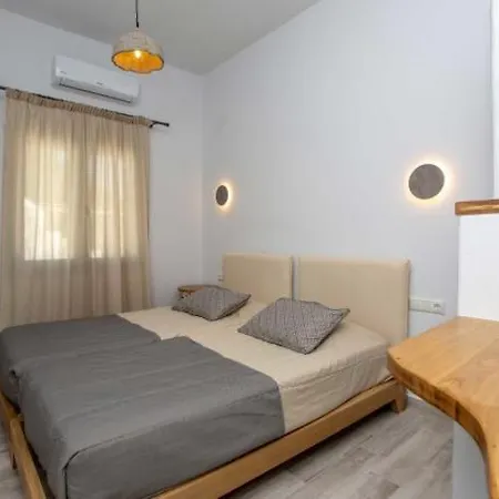 Οργανωμένο κάμπινγκ Maragas Naxos Naxos City