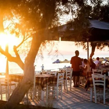 Maragas Naxos * Naxos City