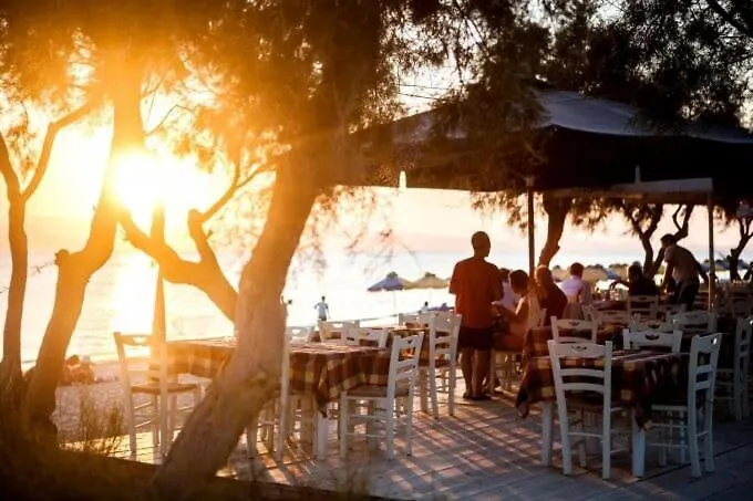 Maragas Naxos * Naxos City