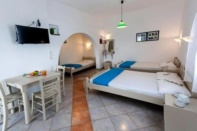 Maragas Naxos * Naxos City