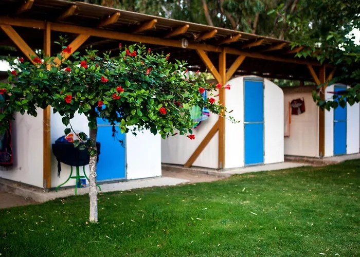 Campo de lujo Maragas Naxos *